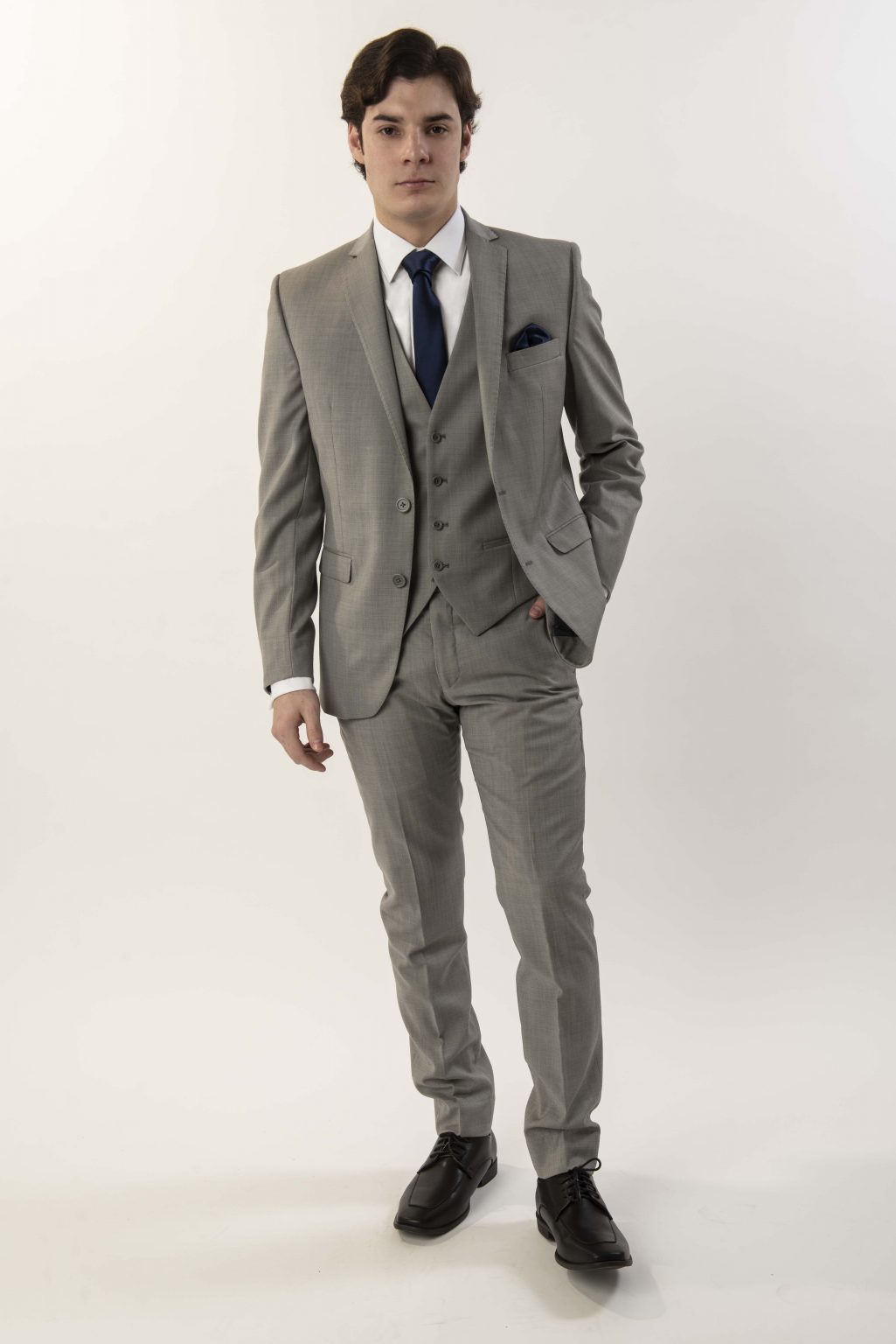 Trajes - Elite Tuxedo